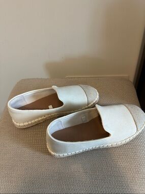 Women’s White Canvas Espadrille Slip-On Shoes